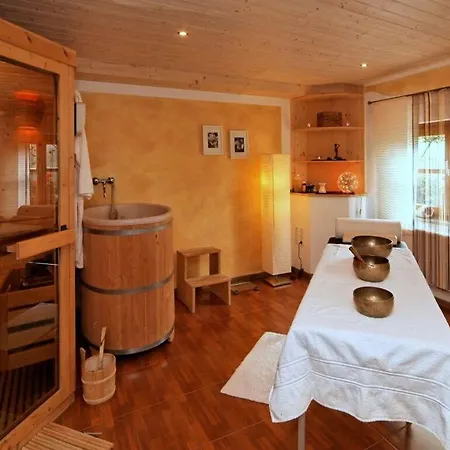 Peterhof Farm - Berghutt Apartment *
